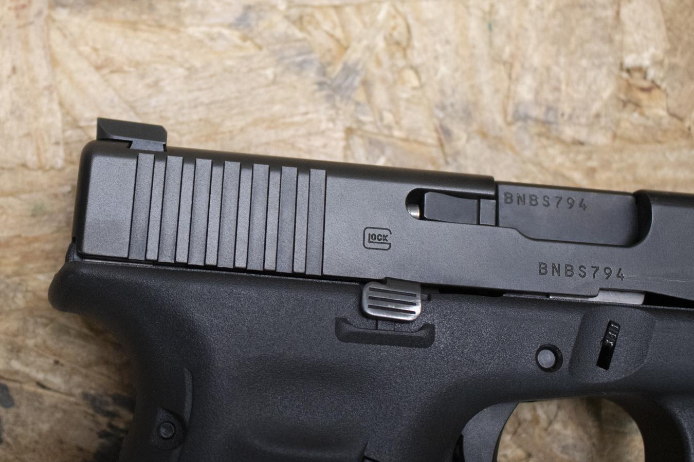 GLOCK 17 Gen5 9mm Police Trade-In Pistols with Night Sights and Front Slide Serrations (Fair Condition)
